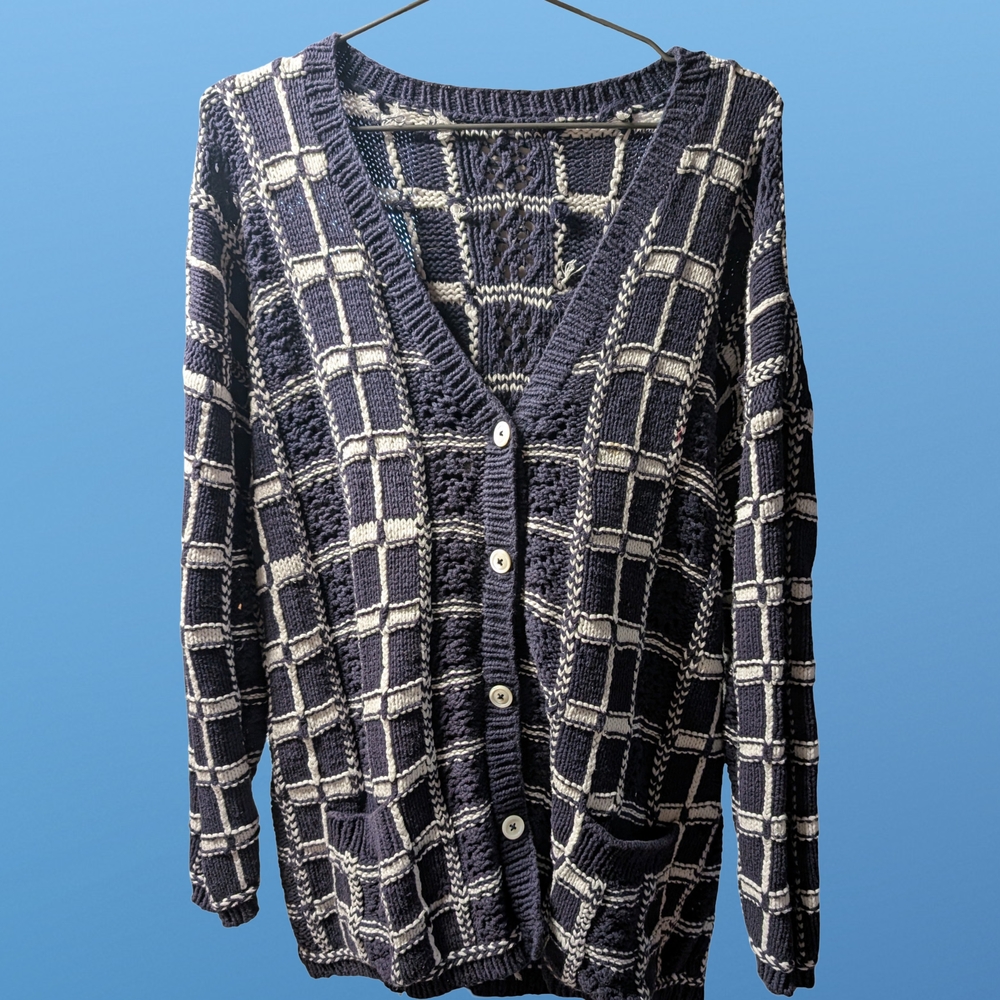 Elegant Navy and White Checkered Cardigan
